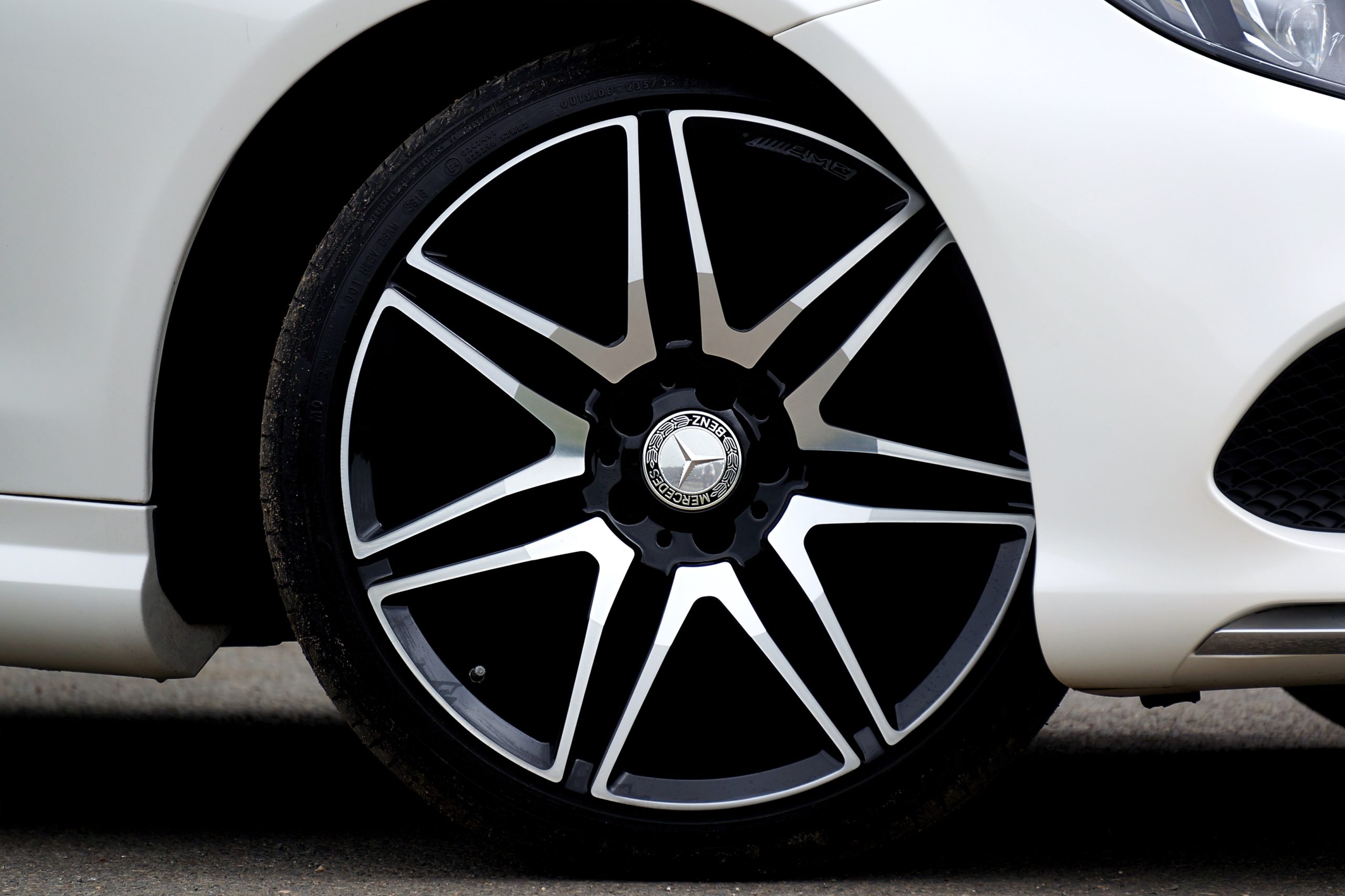 Why Mercedes-Benz Does Not Approve of Wheel Reconditioning and How This Affects You
