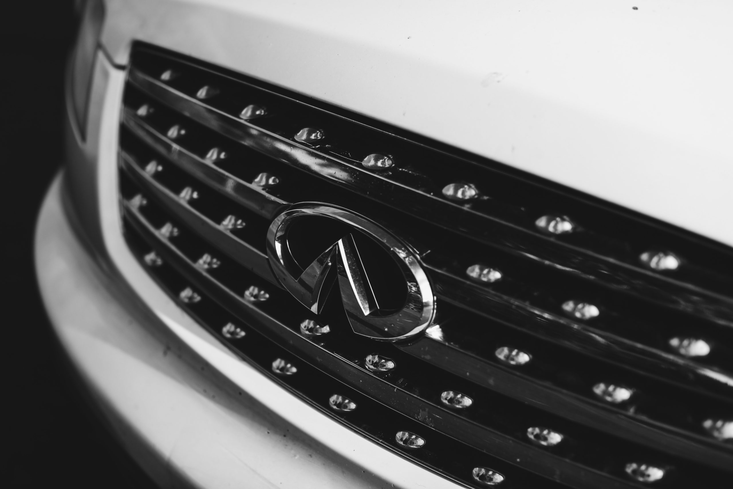 INFINITI Says No to Salvaged/Recycled Parts